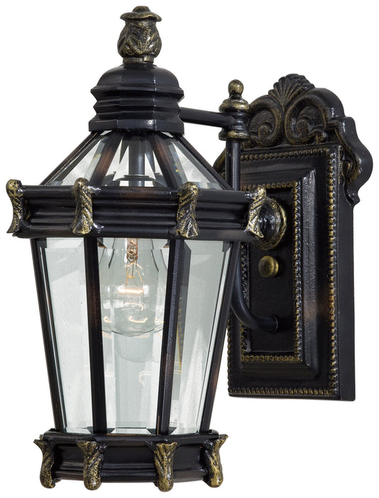 Minka-Lavery 8937-95 One Light Wall Mount, Heritage W/ Gold Highlights