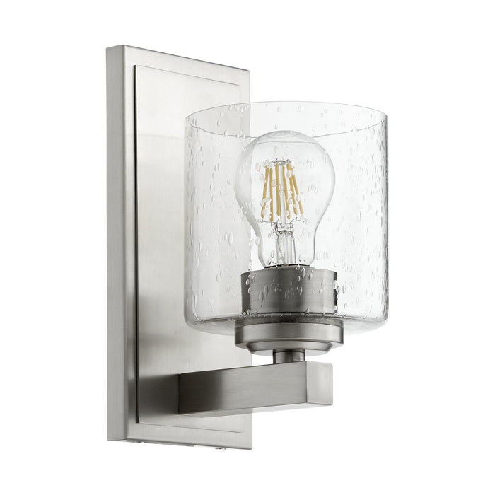 Quorum 5669-1-265 One Light Wall Mount, Satin Nickel w/ Clear/Seeded