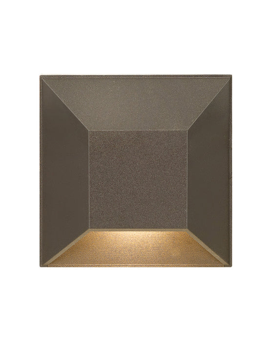 Hinkley 15222BZ LED Landscape Deck, Bronze