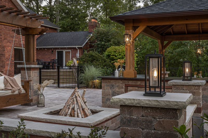 Hinkley 1000BK LED Outdoor Wall Mount, Black