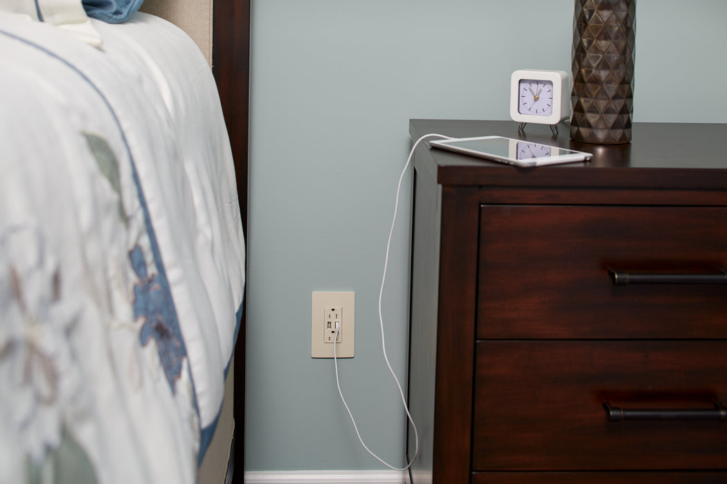 Legrand TM826USBI 3.1 Usb + Duplex 15A, Ivory