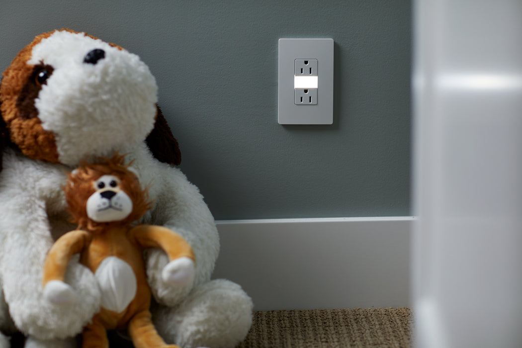 Legrand NTL885TRW Night Light, White