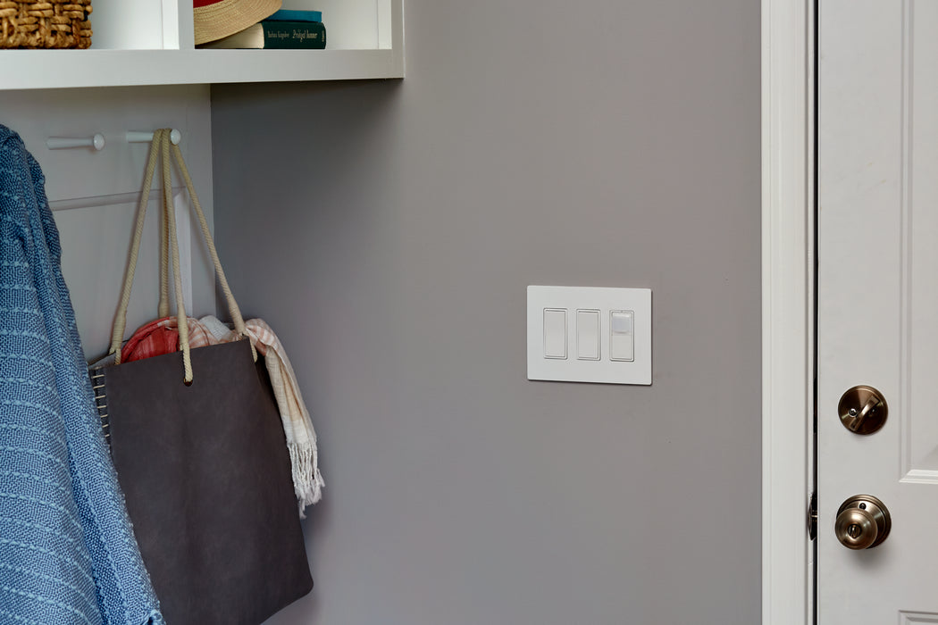 Legrand RRW600VTC Single-Pole Vacancy Sensor, White