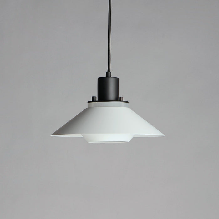 Maxim 11410BKWT One Light Pendant, Black / White