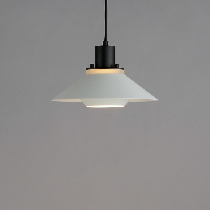 Maxim 11410BKWT One Light Pendant, Black / White