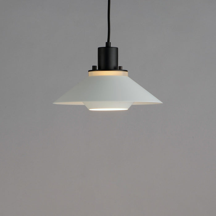 Maxim 11410BKWT One Light Pendant, Black / White