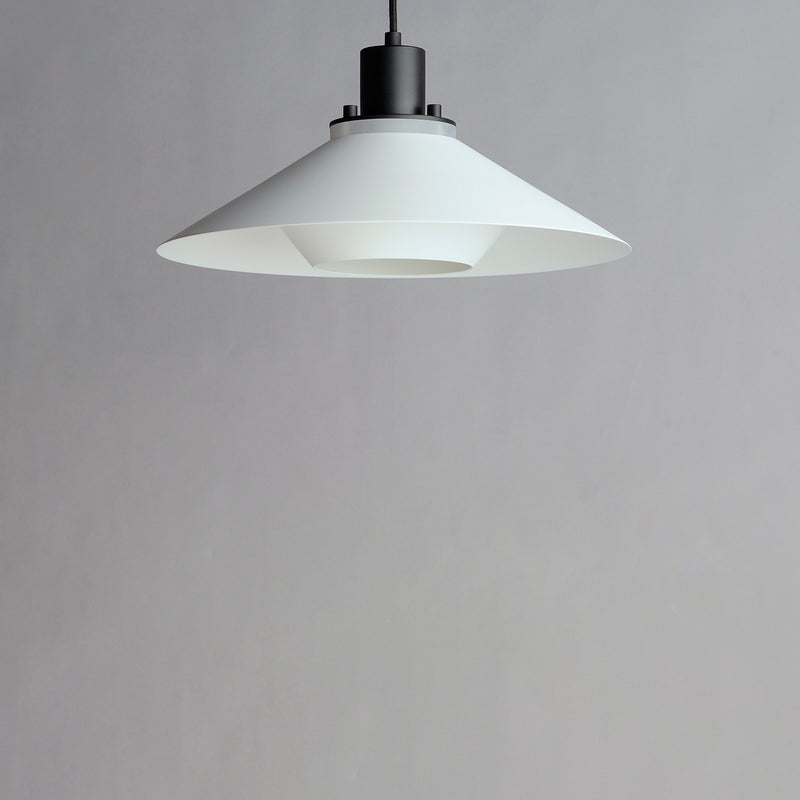 Maxim 11412BKWT One Light Pendant, Black / White