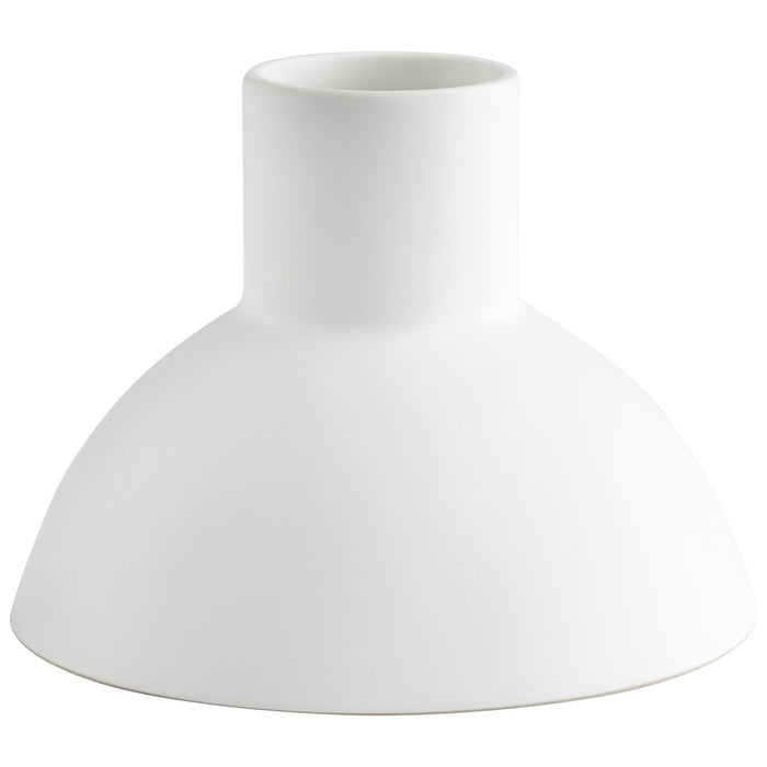 Cyan 10826 Vase, White
