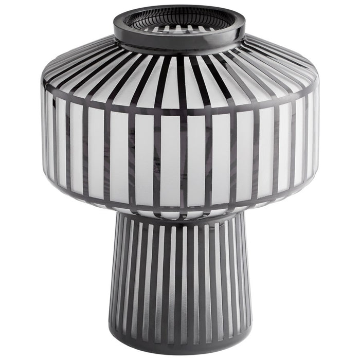 Cyan 10876 Vase, Black