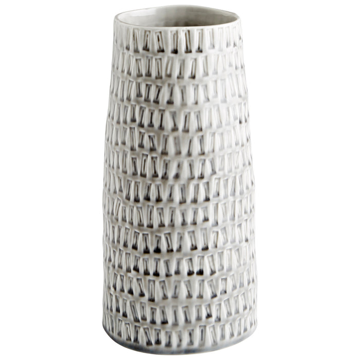 Cyan 10913 Vase, Oyster Silver
