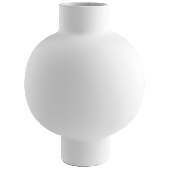 Cyan 10916 Vase, White