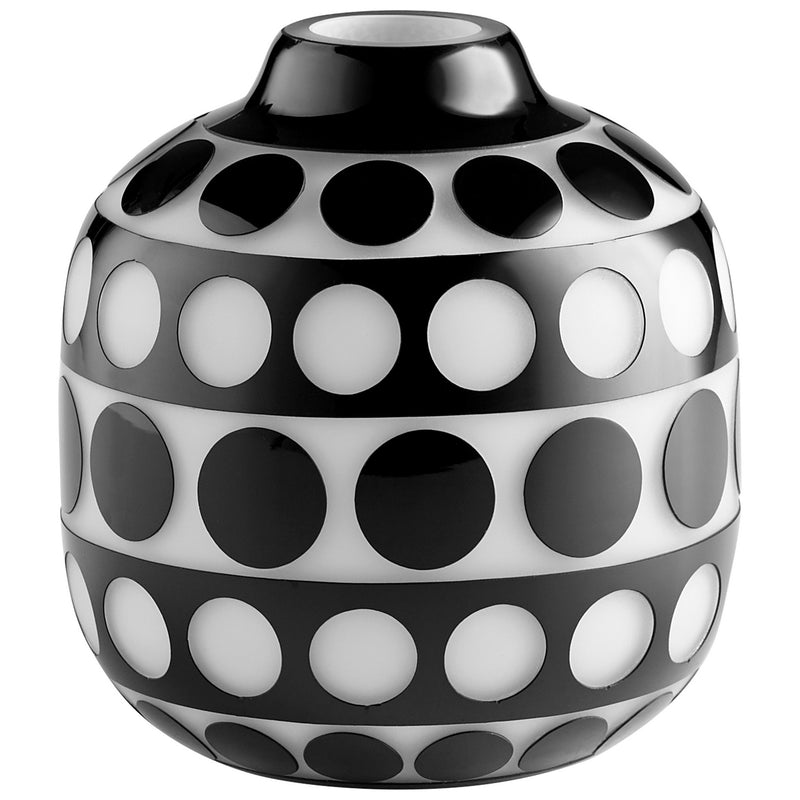 Cyan 11087 Vase, Black And White