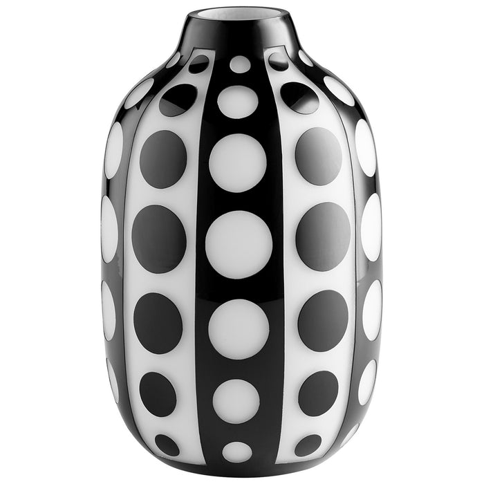 Cyan 11088 Vase, Black And White