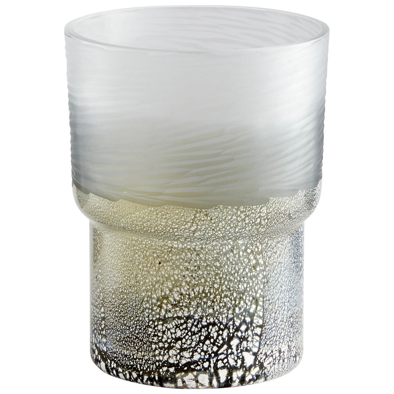 Cyan 11096 Vase, Clear And Guilded Silver
