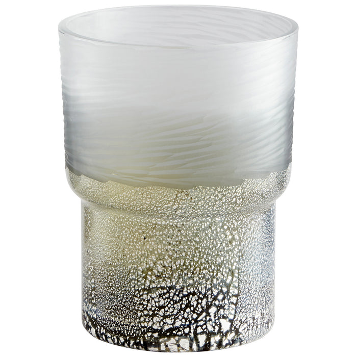 Cyan 11096 Vase, Clear And Guilded Silver