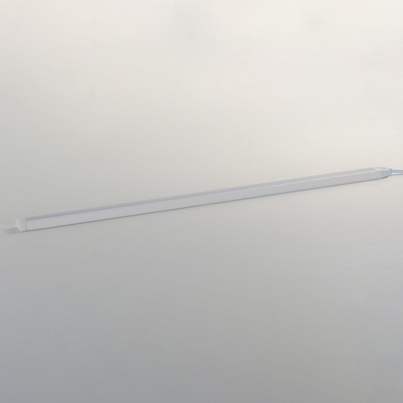 Maxim 88955WT LED Under Cabinet, White