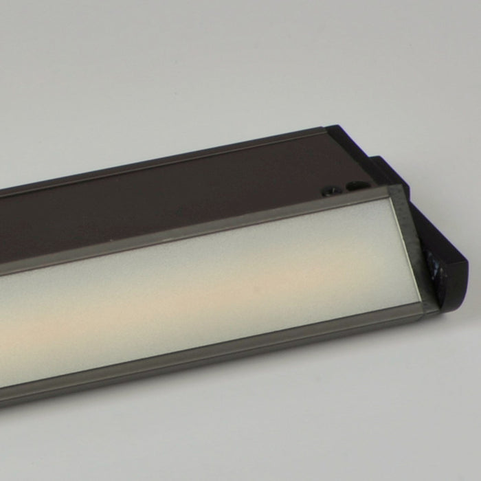 Maxim 89862BZ LED Under Cabinet, Bronze