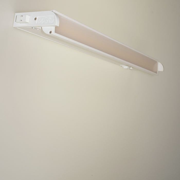 Maxim 89864WT LED Under Cabinet, White