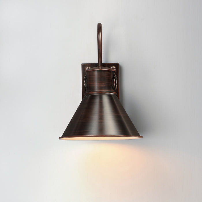 Maxim 35036OB One Light Outdoor Wall Sconce, Oriental Bronze