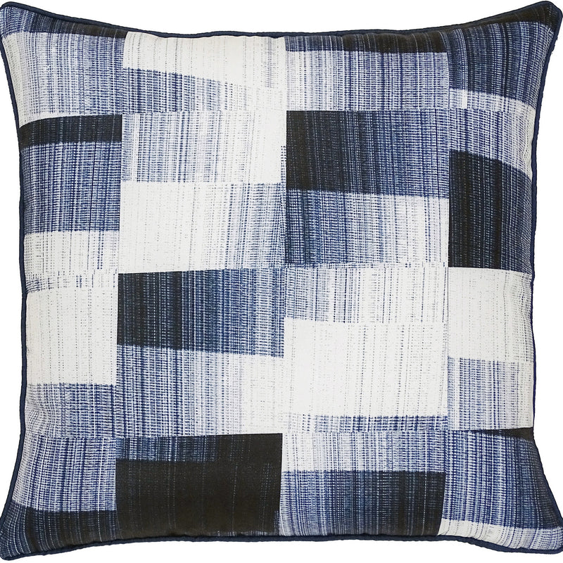 Renwil PWFLO1009 Pillow, Navy/ White