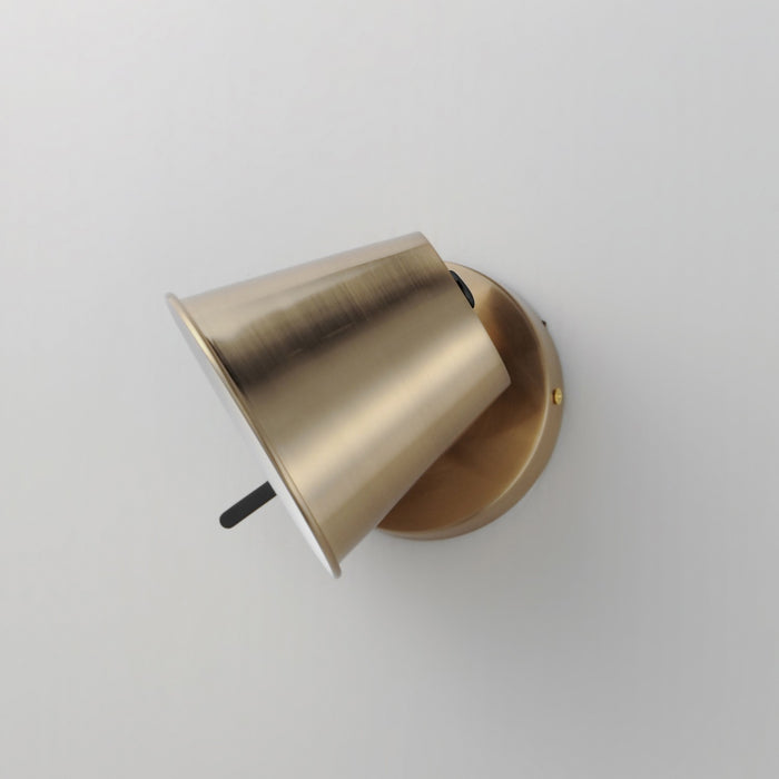 Maxim 25171DBZHR LED Wall Sconce, Dark Bronze, Leather, Heritage Brass