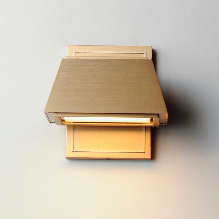 Maxim 52129AB LED Outdoor Wall Sconce, Antique Brass