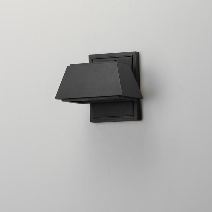 Maxim 52129BK LED Outdoor Wall Sconce, Black