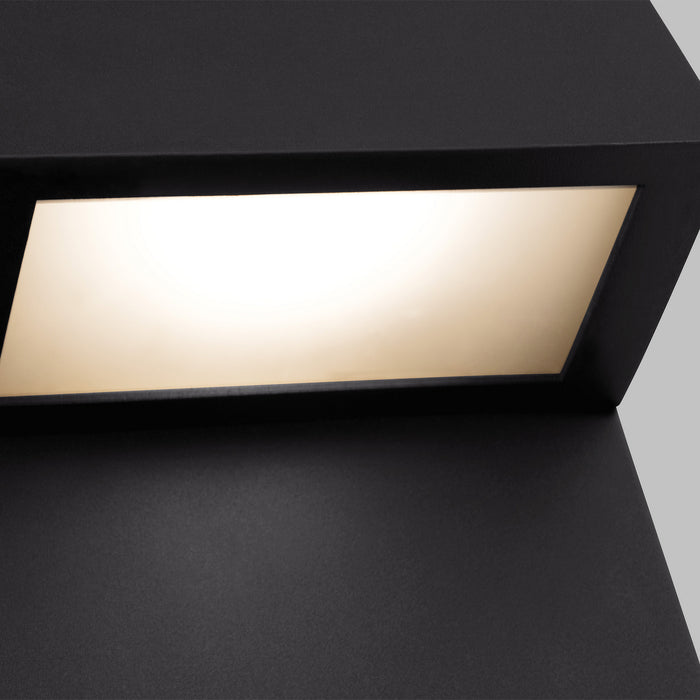 Visual Comfort Studio 8663393S-12 LED Outdoor Wall Lantern, Black