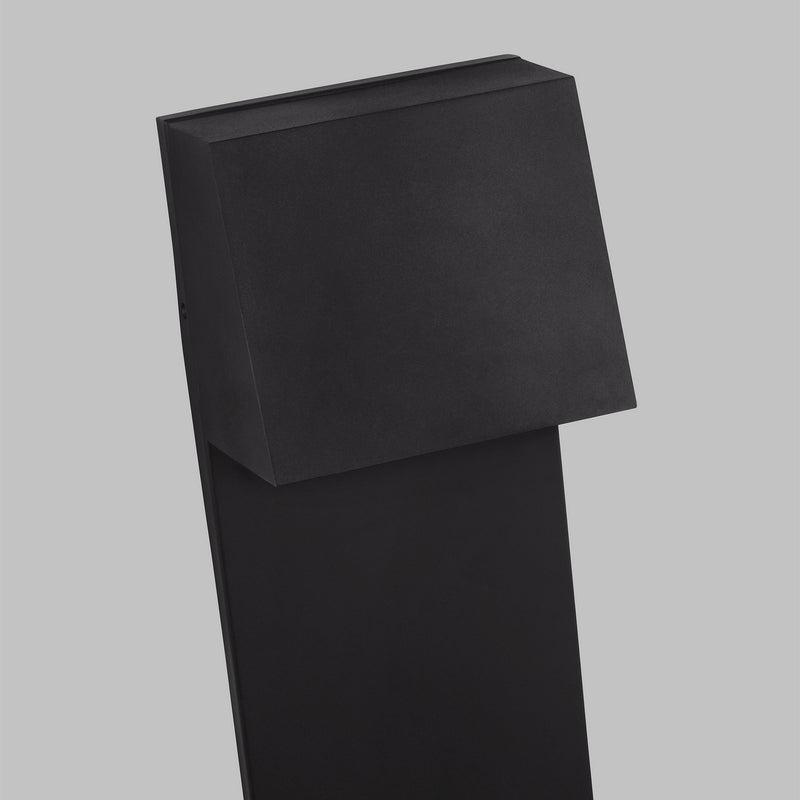 Visual Comfort Studio 8763393S-12 LED Outdoor Wall Lantern, Black