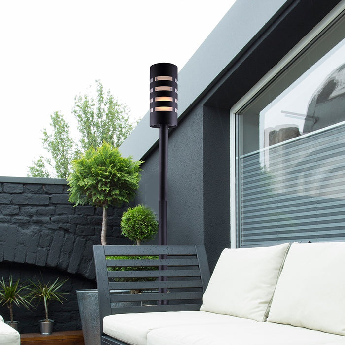 Canarm IOL571BK One Light Outdoor Post Mount, Black