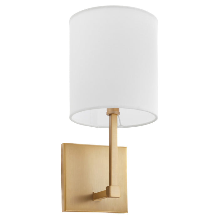 Quorum 5377-1-80 One Light Wall Mount, Aged Brass w/ White Linen
