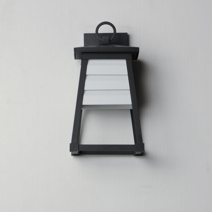 Maxim 40632WTBK One Light Outdoor Wall Sconce, Black