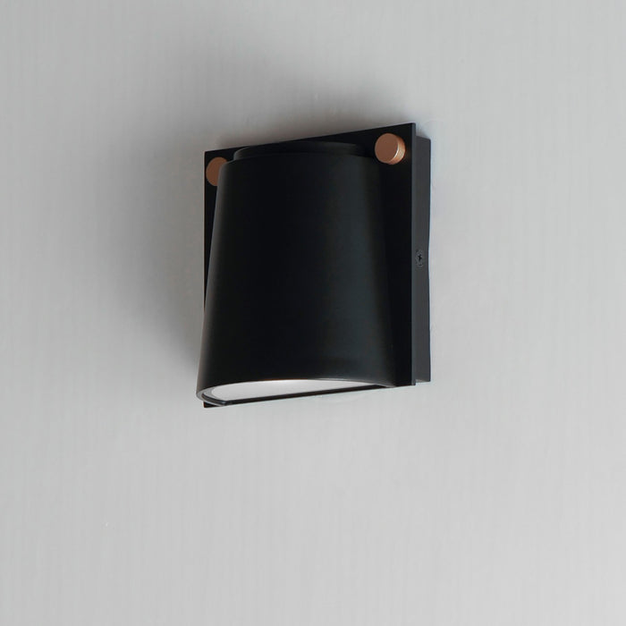 Maxim 42120BKAB LED Outdoor Wall Sconce, Black / Antique Brass