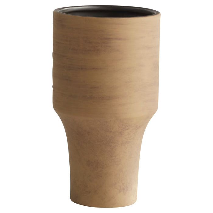 Cyan 11470 Vase, Brown