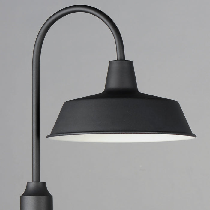 Maxim 35010BK One Light Post Lantern, Black