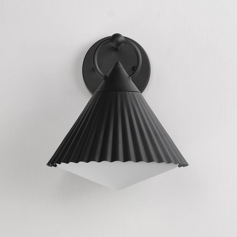 Maxim 35134WTBK One Light Wall Sconce, Black