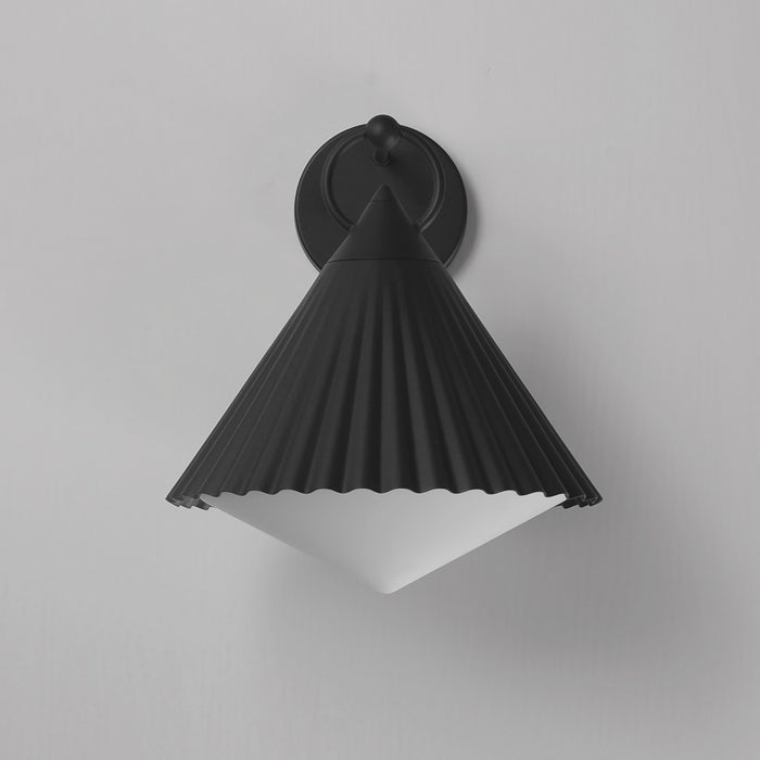 Maxim 35136WTBK One Light Wall Sconce, Black