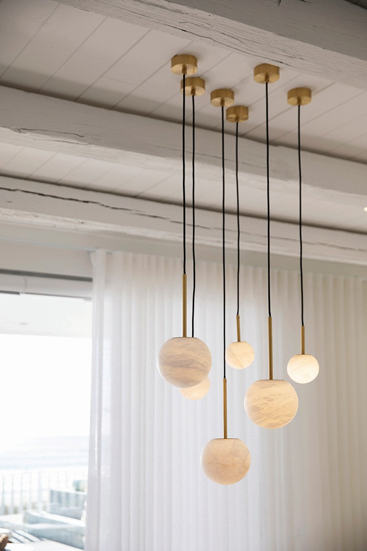 Beacon Lighting 05008001 One Light Pendant, Brass
