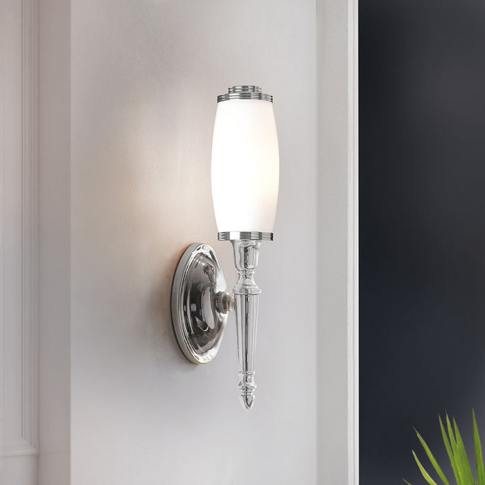 Lucas + McKearn BB-DRYDEN5-PC LED Bath Light, Polished Chrome