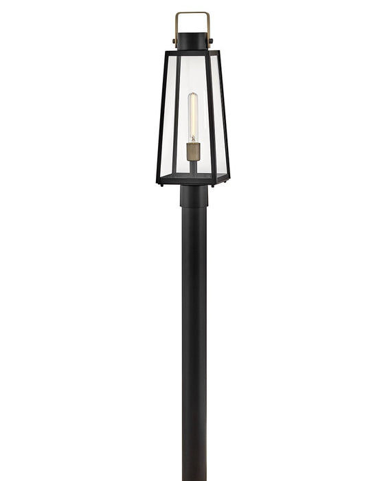 Lark 82001BK LED Post Mount, Black