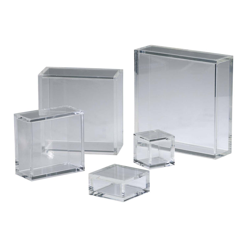 Cyan 01834 Pedestal, Clear
