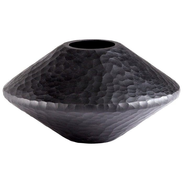 Cyan 05384 Vase, Black