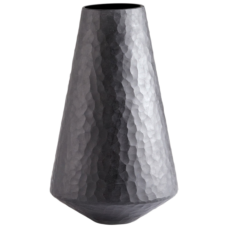 Cyan 05386 Vase, Black