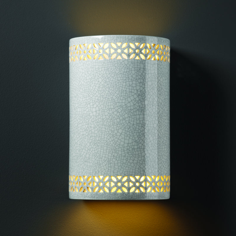 Justice Designs CER-7805W-CRK Lantern, White Crackle