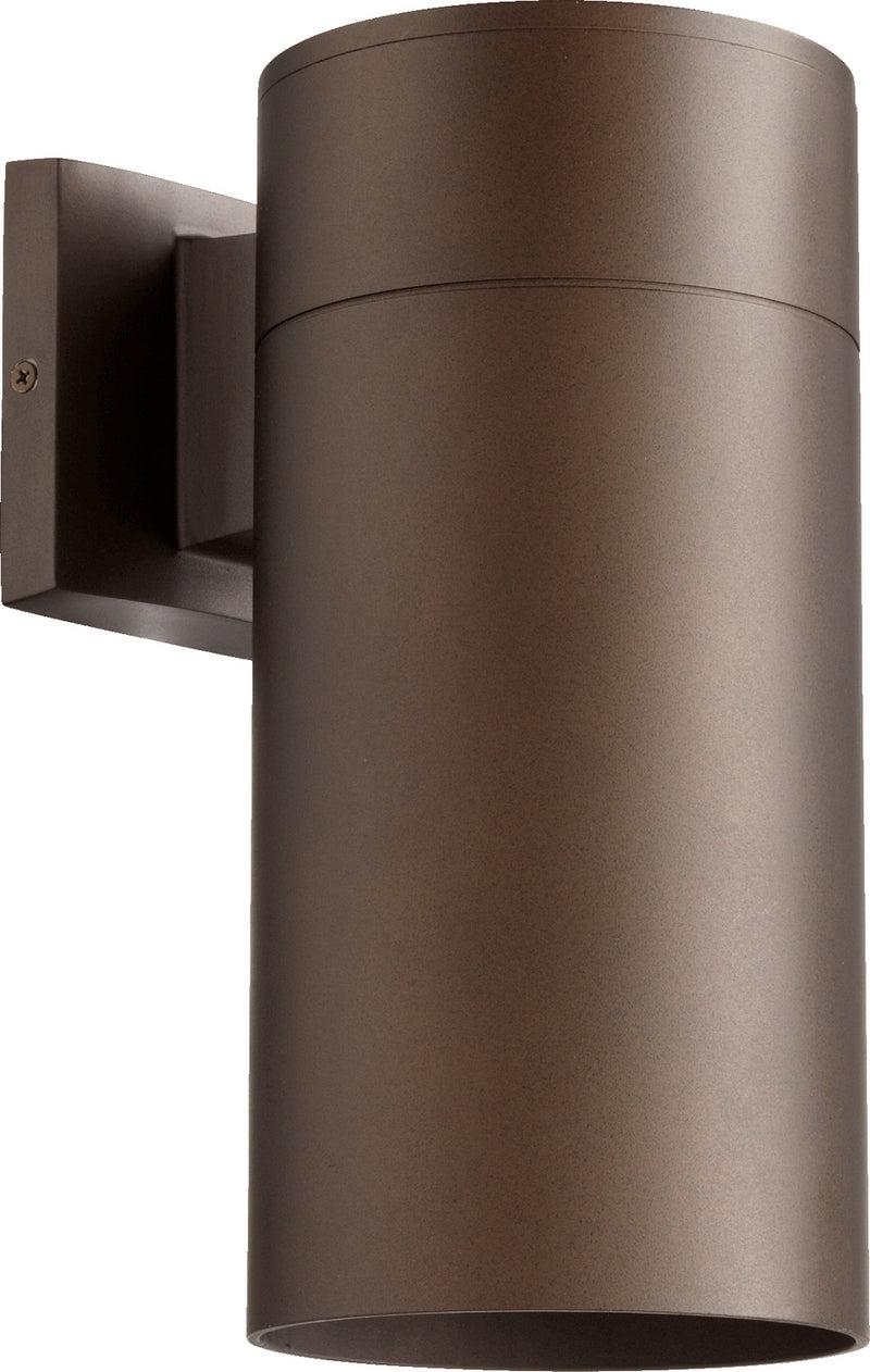 Quorum 721-86 One Light Wall Mount, Oiled Bronze