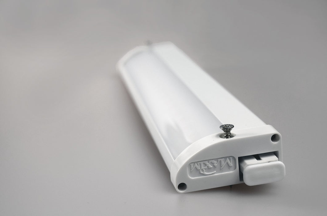 Maxim 89901WT LED Under Cabinet, White