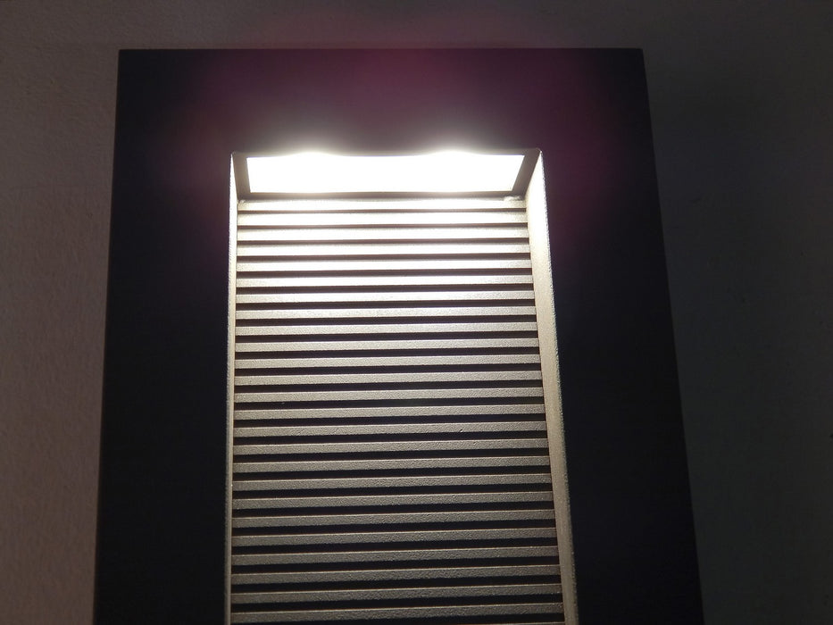 Maxim 54352ABZ LED Outdoor Wall Sconce, Architectural Bronze