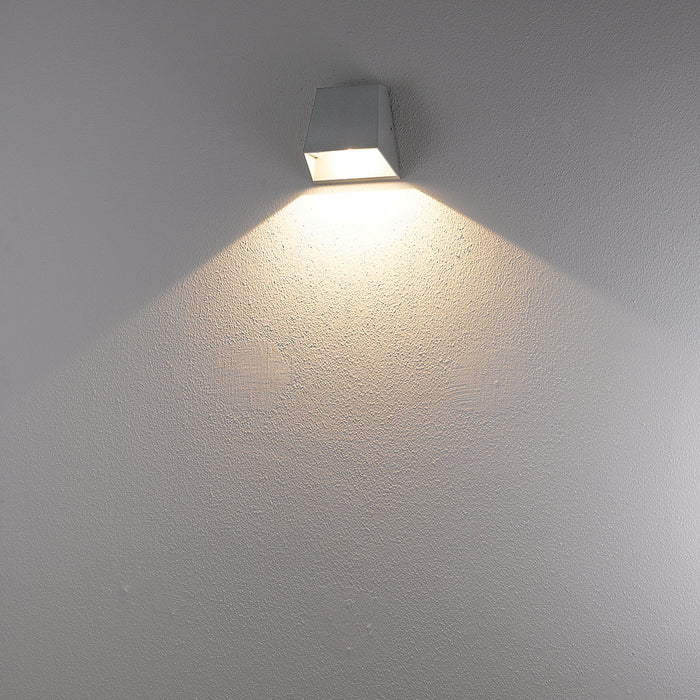 Eurofase 28281-016 LED Outdoor Wall Mount, Marine Grey