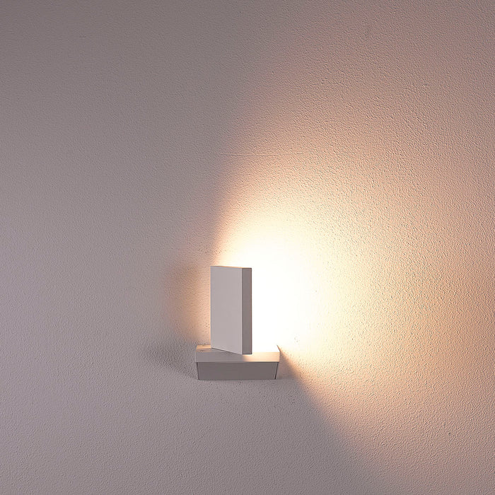 Eurofase 28283-010 LED Outdoor Wall Mount, Marine Grey