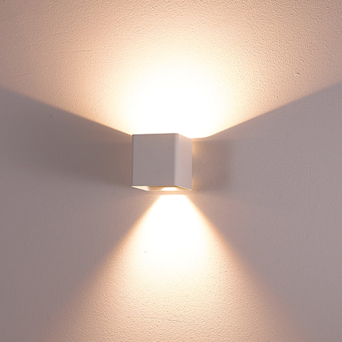 Eurofase 28285-014 LED Outdoor Wall Mount, Marine Grey